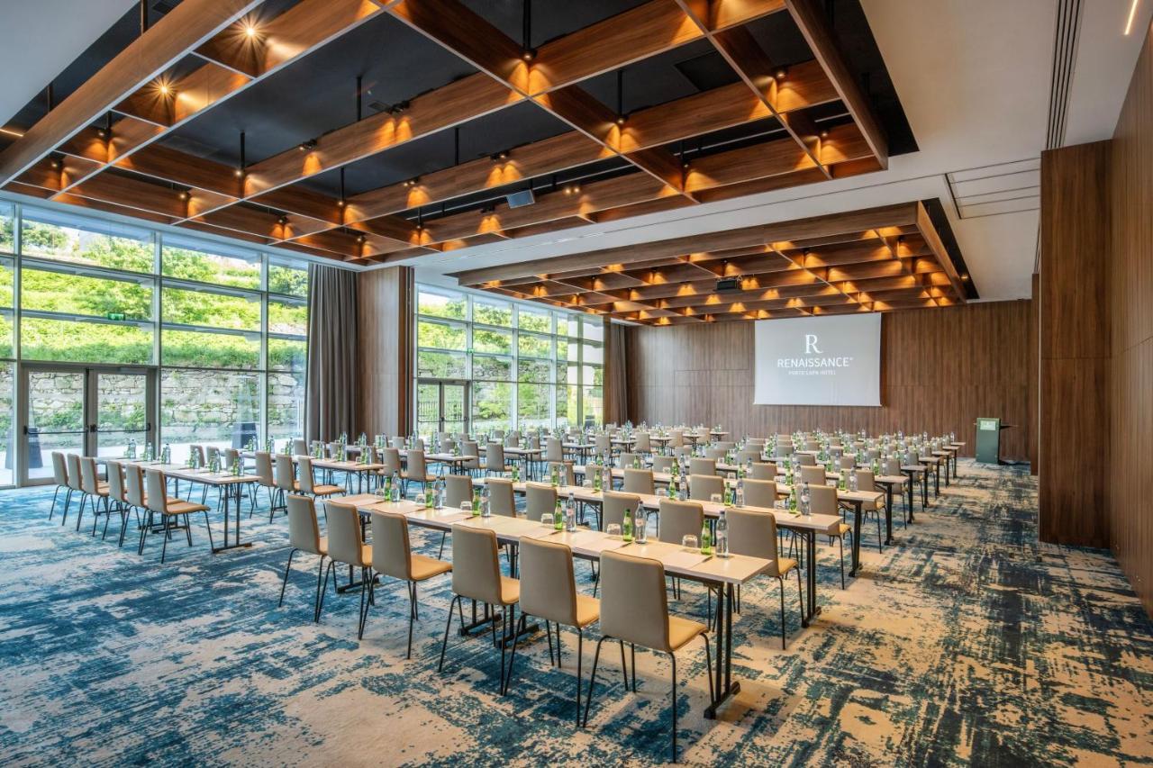 Renaissance Porto Lapa Hotel Luaran gambar Meeting room