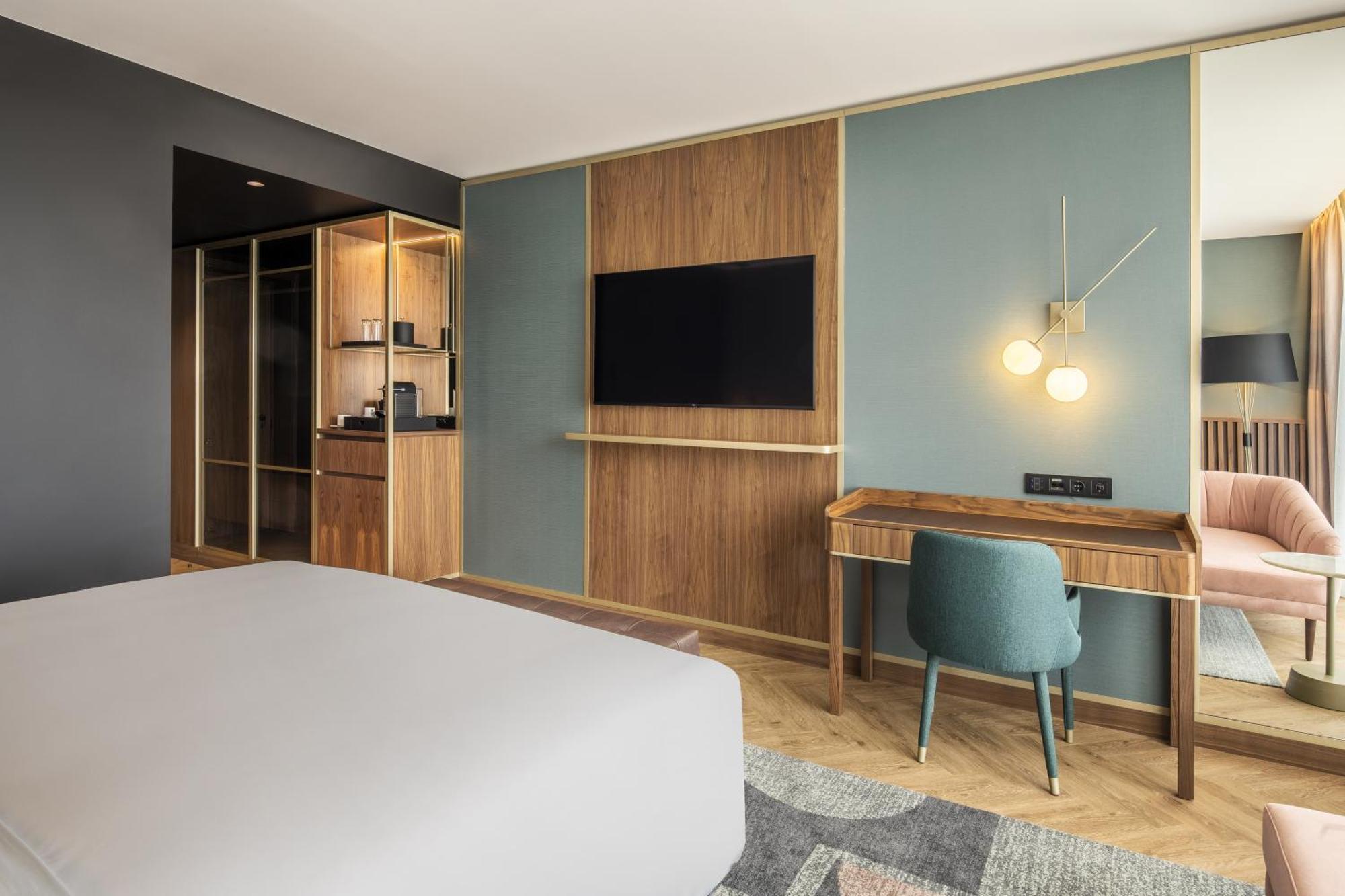 Renaissance Porto Lapa Hotel Luaran gambar
