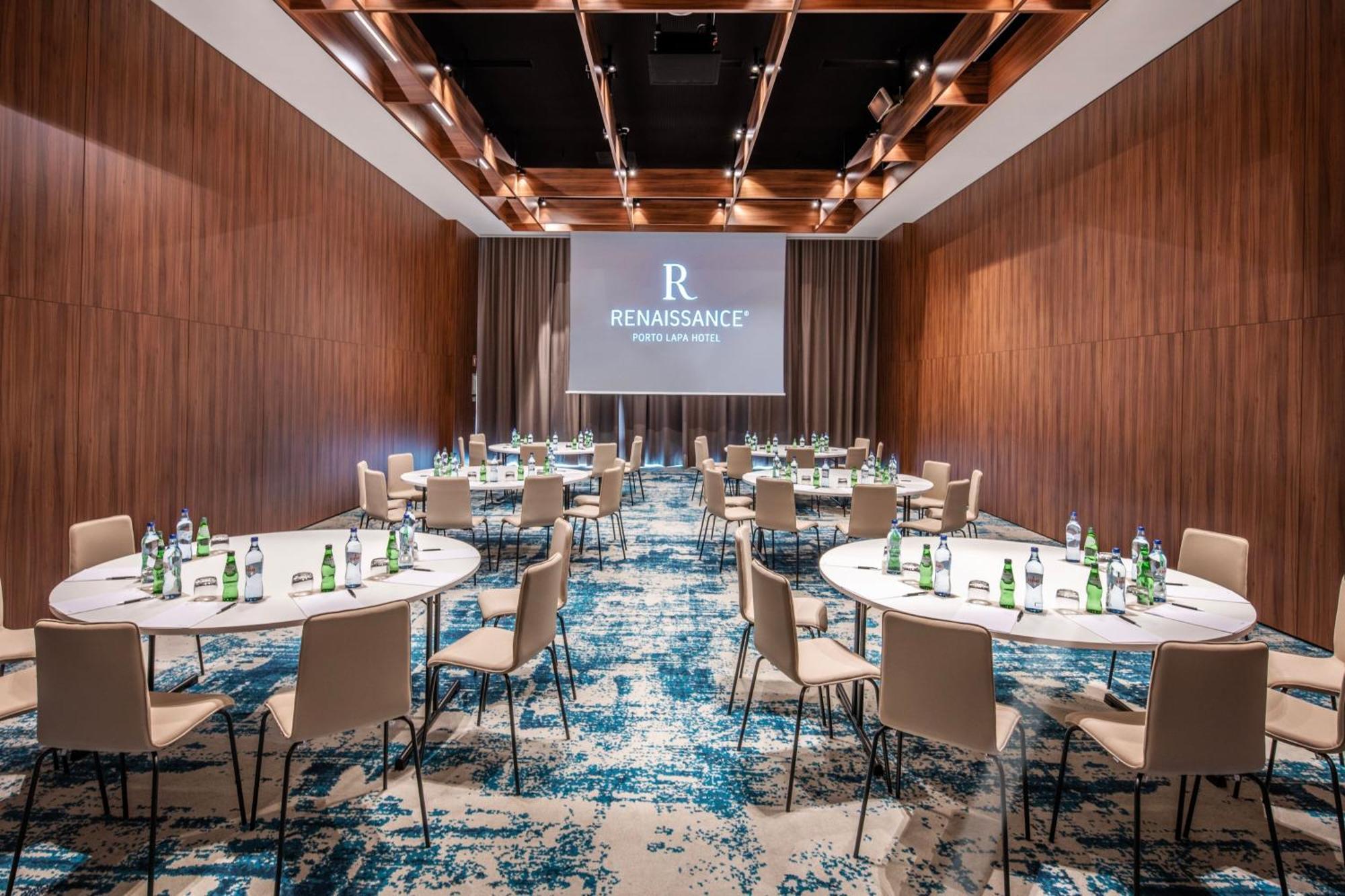 Renaissance Porto Lapa Hotel Luaran gambar Meeting room
