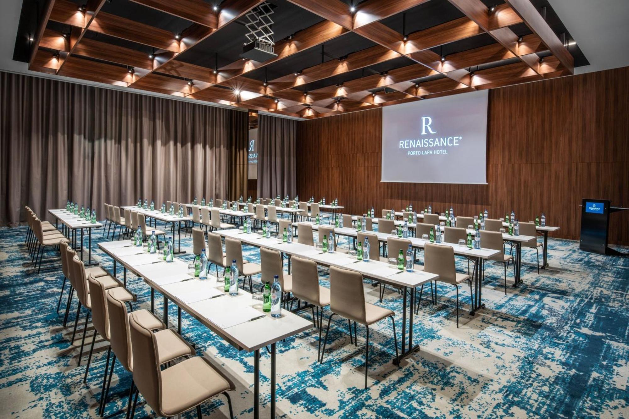 Renaissance Porto Lapa Hotel Luaran gambar Meeting room